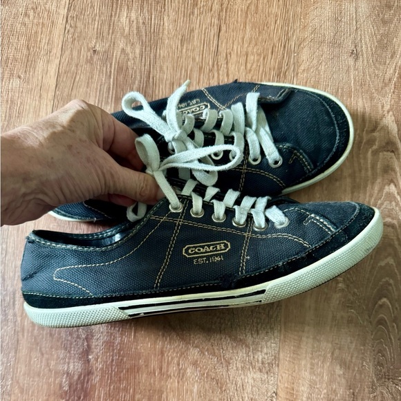 Coach Women’s Casual Black Canvas Sneakers Size 8.5 - Picture 3 of 9